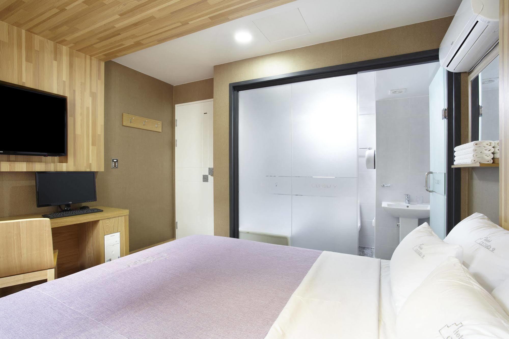 Hotel Cloud 9 Busan Exterior photo